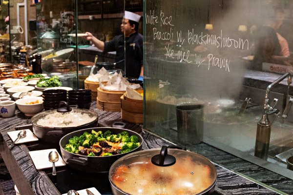 A Tan Thai lising Thai Buffet at Feast Sheraton Petaling Jaya