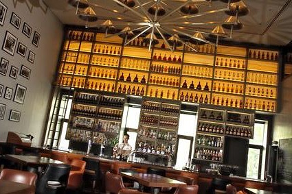 Serious Whisky in a Seriously Comfortable Setting at Arthur’s Bar & Grill, Shangri La, KL