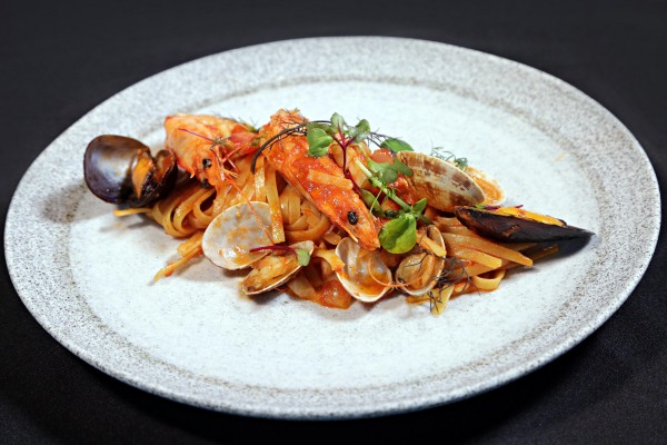 Vogue Lounge KL Offers Food Delivery During MCO