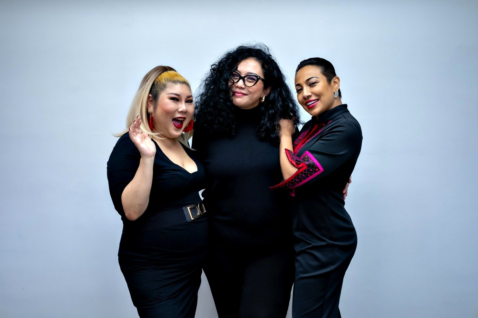All-Female Action WOW SHOW LIVE to Debut at PJPAC in August